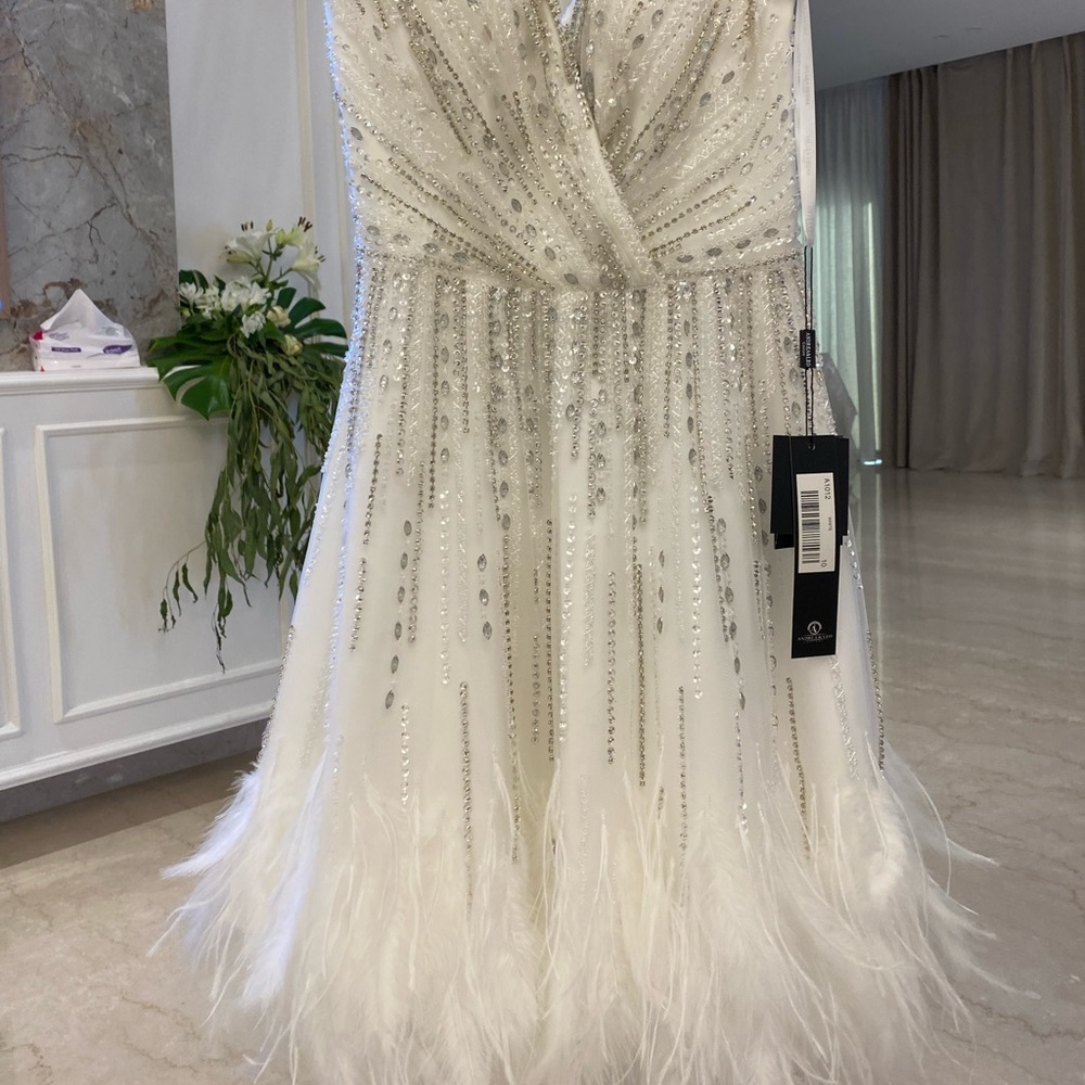 Brand New Beaded dress. Size 10, runs small. - Picture 4 of 4